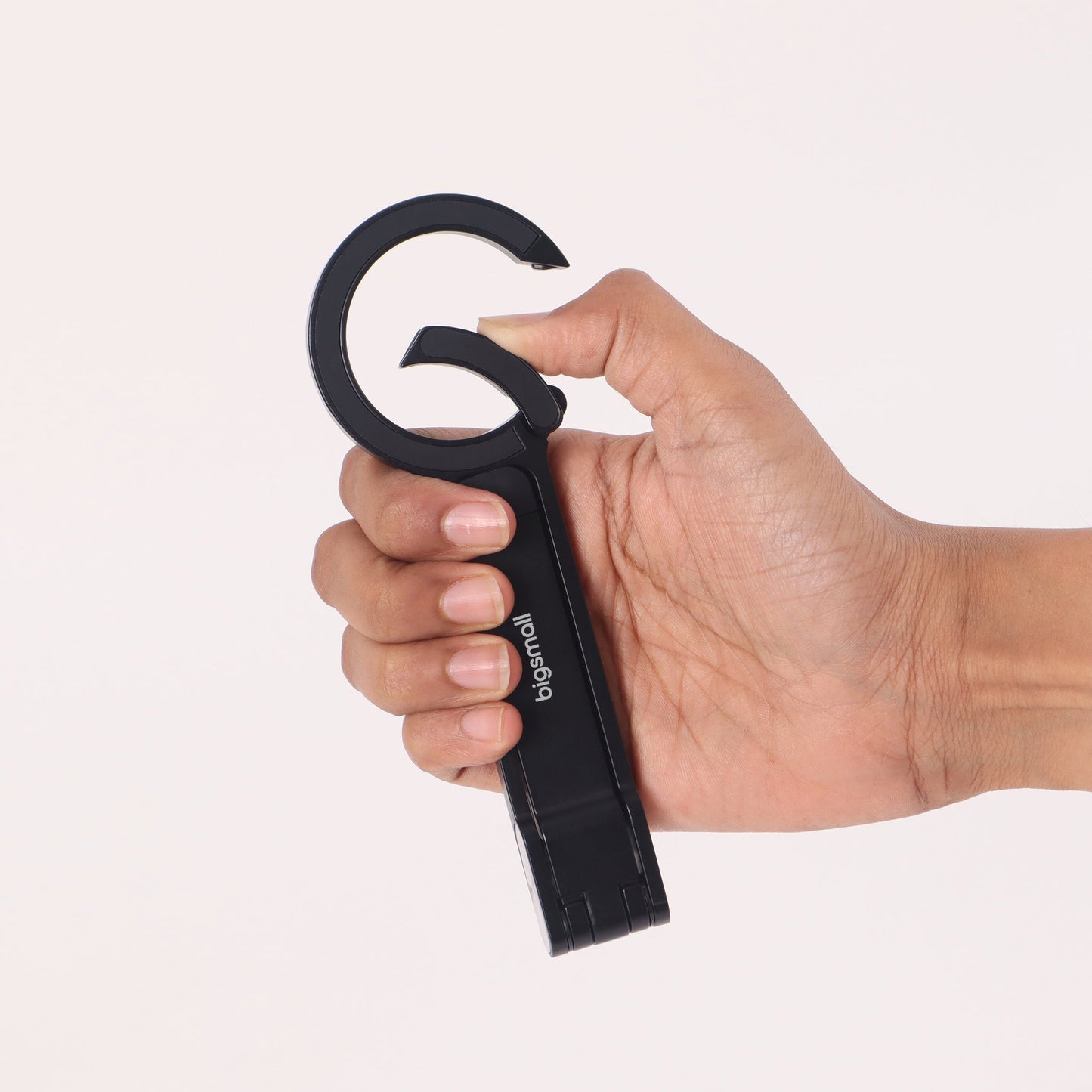MagClip- Magsafe Tripod Stand